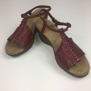 Clarks Bendables Woven Red Leather Wedge Sandals